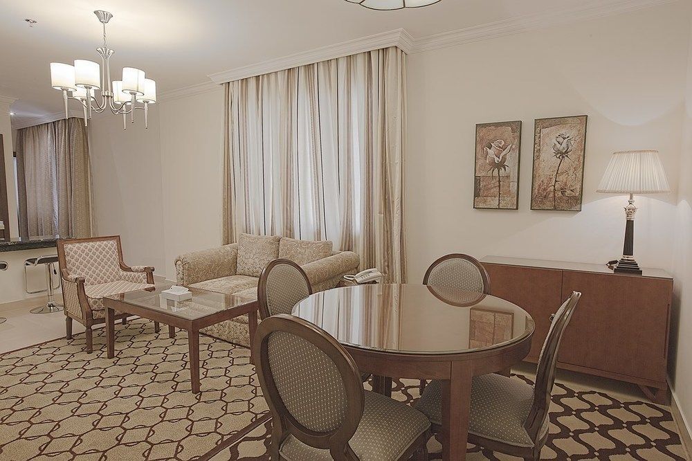Konoz Al Yam Hotel Djedda Buitenkant foto